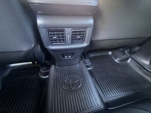 Used 2023 Toyota RAV4 XLE w/ Convenience Package AWD/4WD image 10