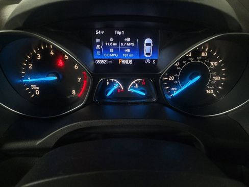 Used 2018 Ford Escape SEL image 23