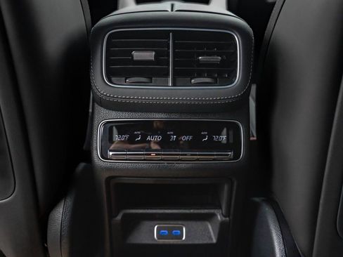 New 2026 Mercedes-Benz GLE 53 AMG 4MATIC image 23