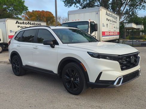 Used 2026 Honda CR-V Sport Touring image 3