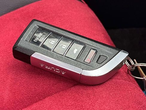 Used 2025 Acura Integra A-Spec image 9