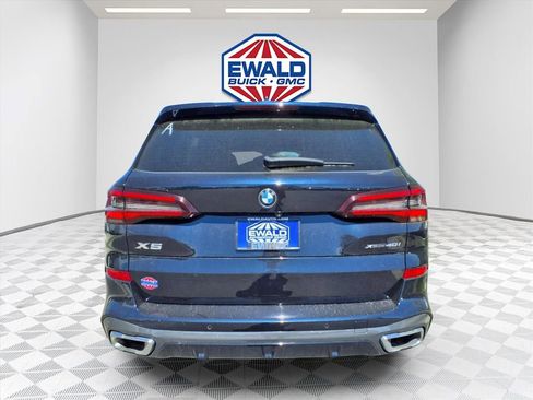 Used 2022 BMW X5 xDrive40i AWD/4WD image 7