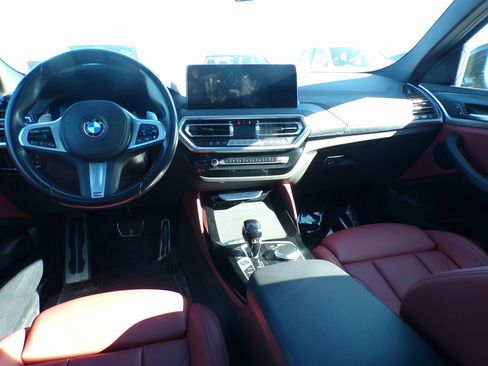 Certified 2023 BMW X4 xDrive30i w/ M Sport Package image 11