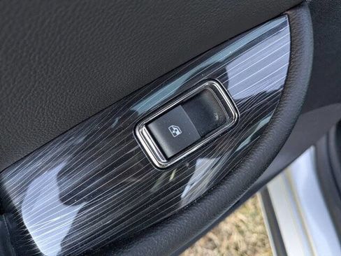 Used 2018 Chevrolet Impala Premier image 30