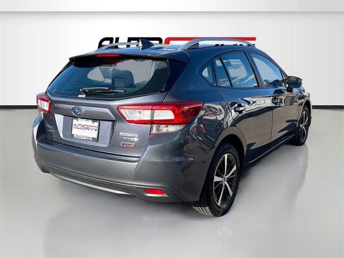 Used 2019 Subaru Impreza 2.0i Premium image 7