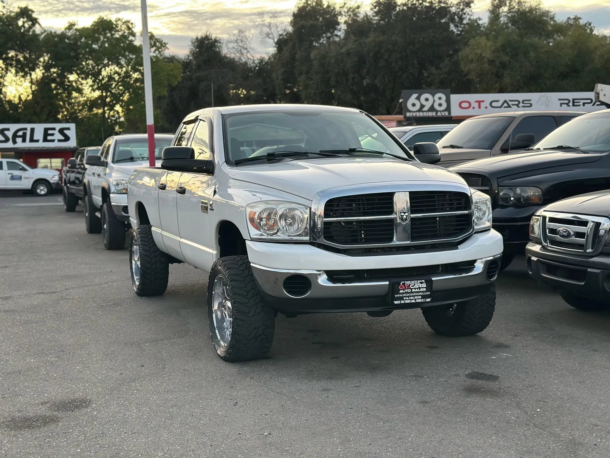 Used 2007 Dodge Ram 2500 Truck SLT w/ Trailer Tow Group AWD/4WD image 3
