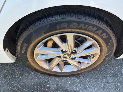 Used 2020 Kia Optima LX FWD image 9