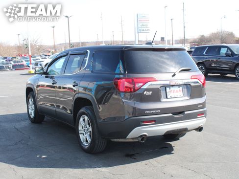 Used 2019 GMC Acadia SLE image 6