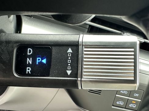 Used 2024 Hyundai Kona SEL w/ Convenience Package image 30