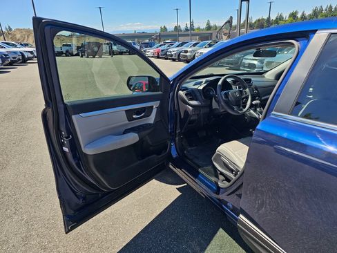 Used 2018 Honda CR-V LX image 18