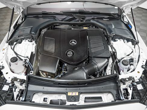 Certified 2026 Mercedes-Benz C 300 4MATIC Sedan image 3
