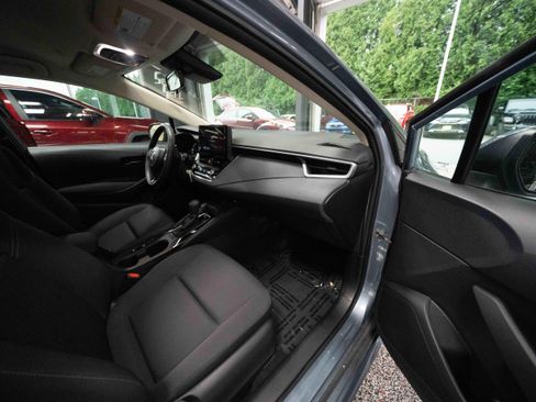 Used 2024 Toyota Corolla LE FWD image 25