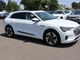 Used 2021 Audi e-tron Premium Plus w/ Premium Plus Package image 3