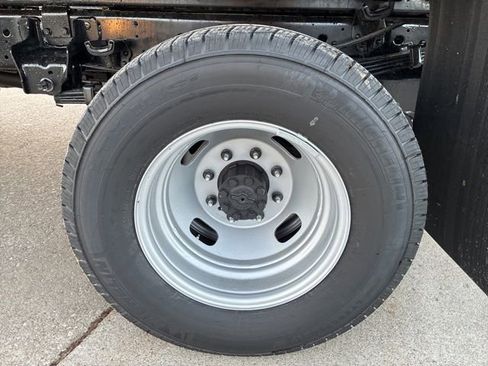 New 2026 Ford F350 XL AWD/4WD image 15