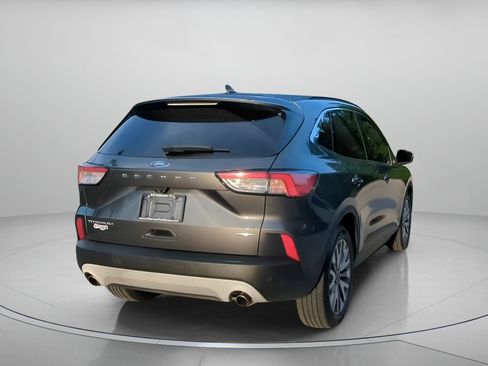 Certified 2020 Ford Escape Titanium w/ Titanium Premium Package 2.0 AWD/4WD image 26