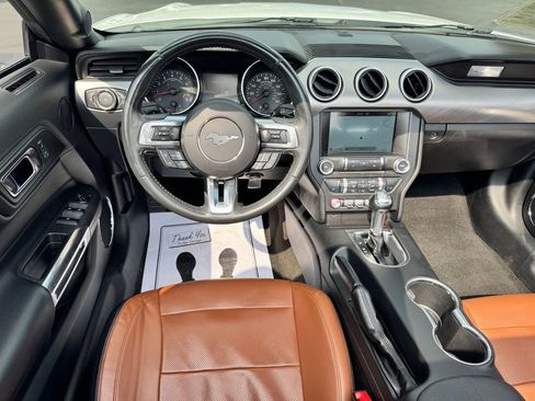 Used 2018 Ford Mustang GT Premium RWD image 20