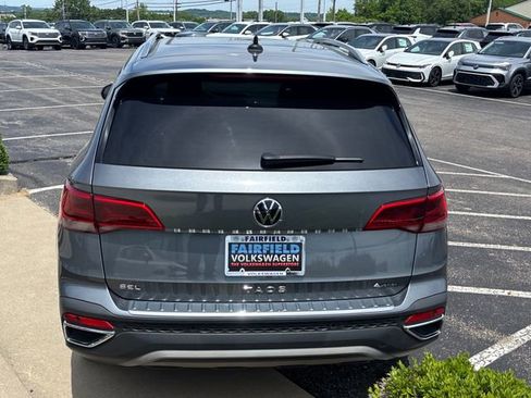 Certified 2023 Volkswagen Taos SEL AWD/4WD image 4