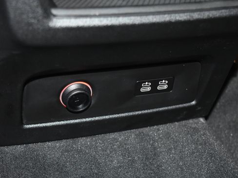 New 2026 BMW X7 M60i image 20