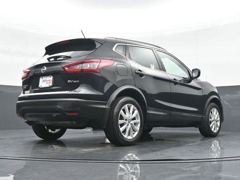Used 2020 Nissan Rogue Sport SV image 21