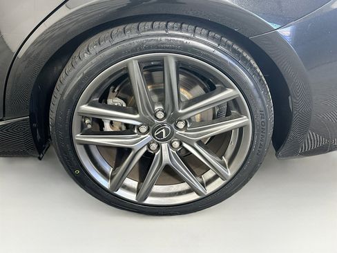 Used 2017 Lexus IS 350 F Sport image 11
