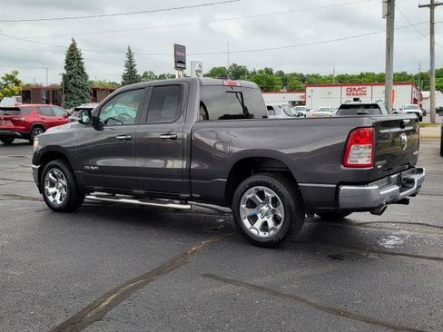 Used 2020 RAM 1500 Big Horn AWD/4WD image 3