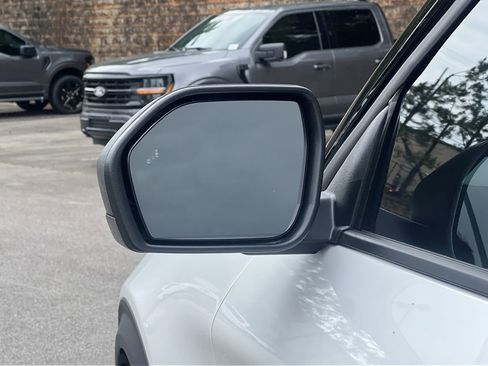 New 2026 Ford Explorer Active w/ Active Comfort Package RWD image 26