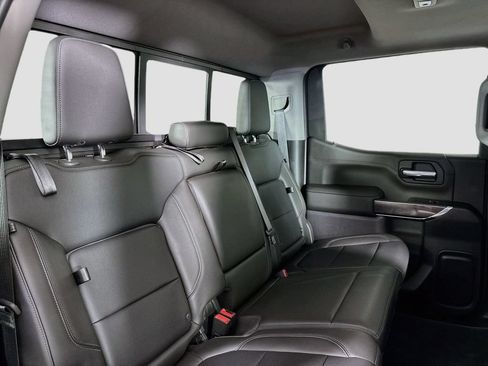 Used 2019 Chevrolet Silverado 1500 LTZ w/ LTZ Premium Package AWD/4WD image 32
