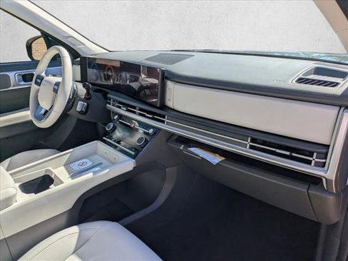 New 2026 Hyundai Santa Fe SE image 19