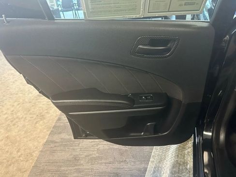 Used 2018 Dodge Charger R/T image 42