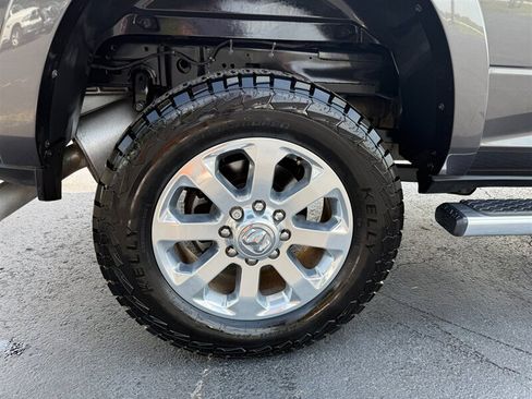 Used 2022 RAM 2500 Laramie AWD/4WD image 29