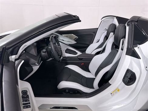 Used 2025 Chevrolet Corvette E-Ray image 20