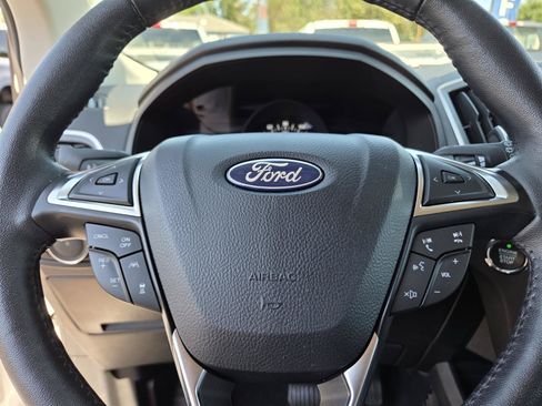 Used 2024 Ford Edge SEL AWD/4WD image 24