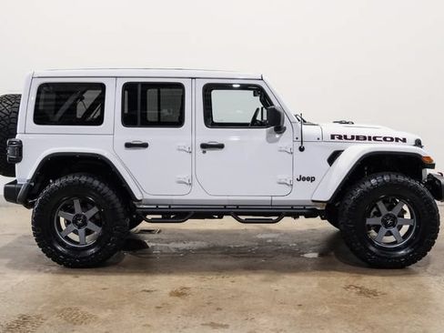 Used 2023 Jeep Wrangler Unlimited Rubicon AWD/4WD image 31