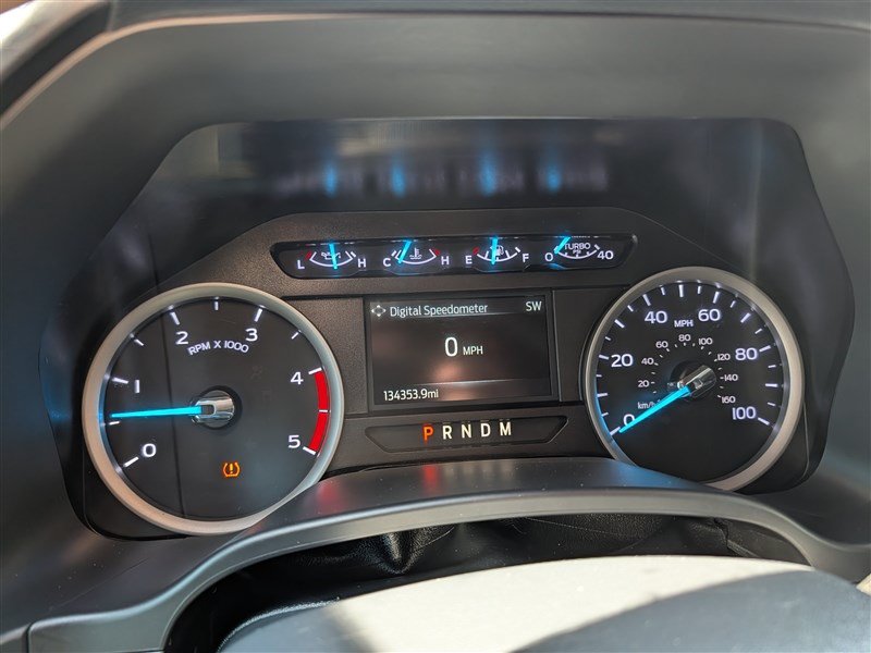 Used 2022 Ford F250 XLT w/ XLT Premium Package AWD/4WD image 29