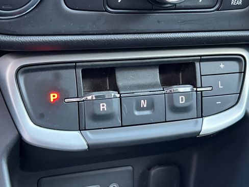 Certified 2023 GMC Terrain SLE w/ Driver Convenience Package image 21