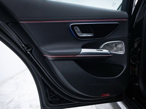 Used 2025 Mercedes-Benz E 450 4MATIC All-Terrain Wagon image 24