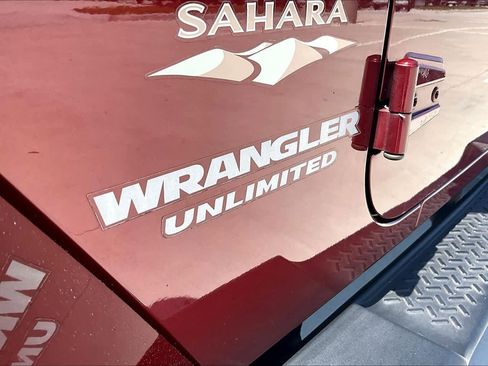 Used 2008 Jeep Wrangler Unlimited Sahara w/ Trailer Tow Group image 27