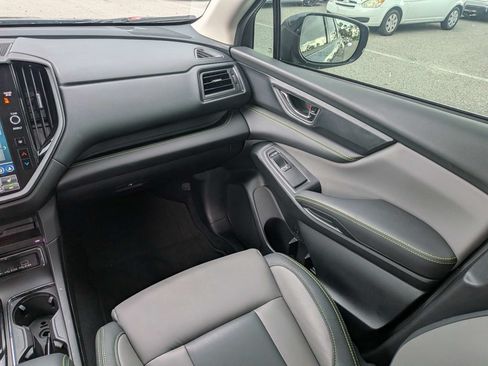 Used 2025 Subaru Ascent Onyx Edition AWD/4WD image 17