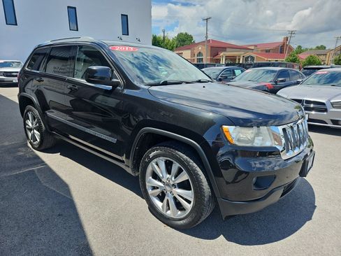 Used 2013 Jeep Grand Cherokee Laredo AWD/4WD image 9