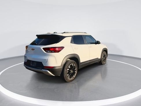 Used 2023 Chevrolet TrailBlazer LT w/ Convenience Package image 11