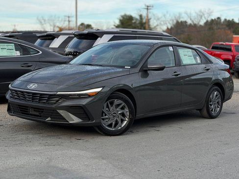 New 2026 Hyundai Elantra Blue image 1