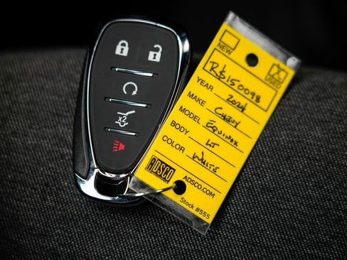 Used 2024 Chevrolet Equinox LT w/ LPO, Floor Liner Package image 34