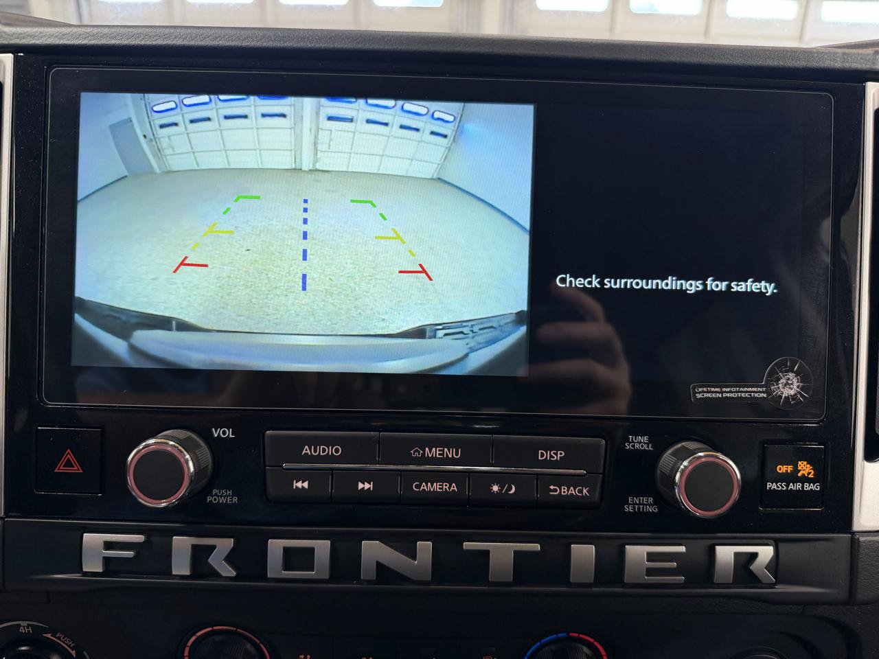 Used 2025 Nissan Frontier SV AWD/4WD image 21