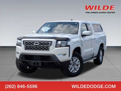 Used 2024 Nissan Frontier SV w/ SV Convenience Package AWD/4WD image 1