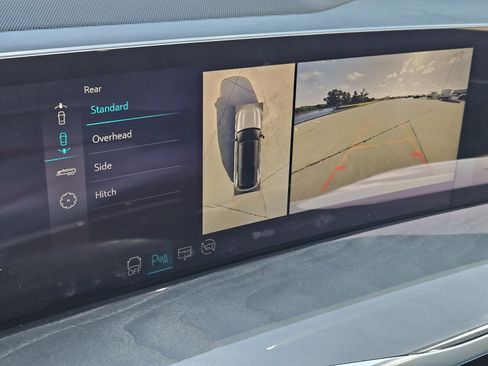 New 2025 Cadillac Escalade IQ Sport 2 AWD/4WD image 13