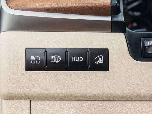 Used 2017 Lexus LX 570 4WD w/ Luxury Package image 48