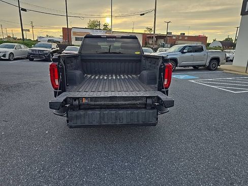 Used 2020 GMC Sierra 1500 SLT w/ X31 Off-Road Package AWD/4WD image 8