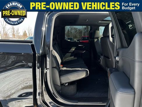 Used 2019 Chevrolet Silverado 1500 High Country image 31