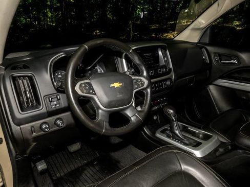 Used 2022 Chevrolet Colorado ZR2 AWD/4WD image 14