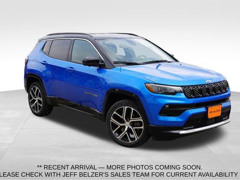 Used 2024 Jeep Compass Limited w/ Elite Group AWD/4WD image 1